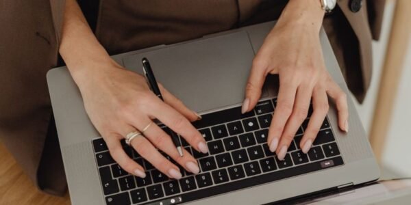 Single blog post template